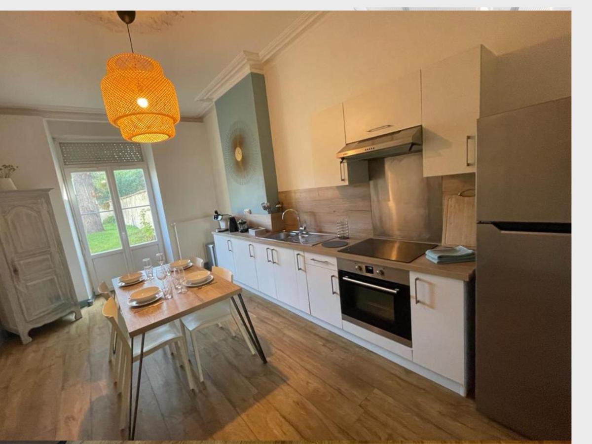 -Le Petit Rochelais- Centre Ville, Stationnement, Netflix - Ideal Couples, Familles, Business Niort Bagian luar foto