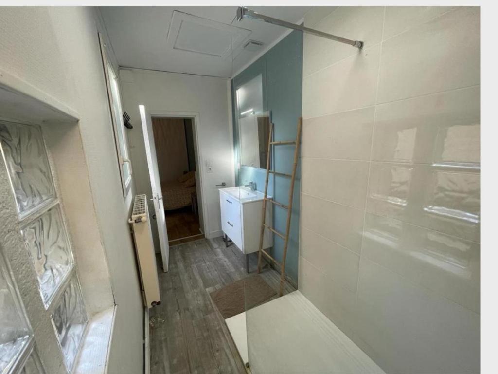 -Le Petit Rochelais- Centre Ville, Stationnement, Netflix - Ideal Couples, Familles, Business Niort Bagian luar foto
